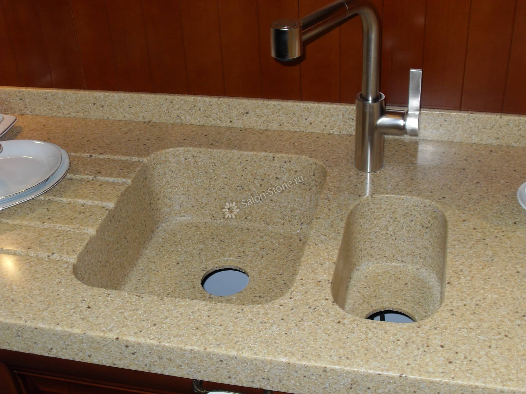 Раковина на кухню Hanex Dijon Beige